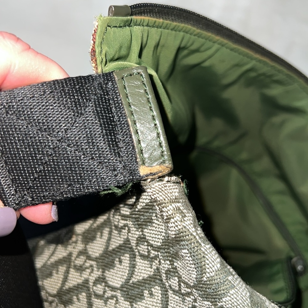 🎉SOLD 🎉 Christian Dior Trotter Crossbody bag - Picture 15 of 16